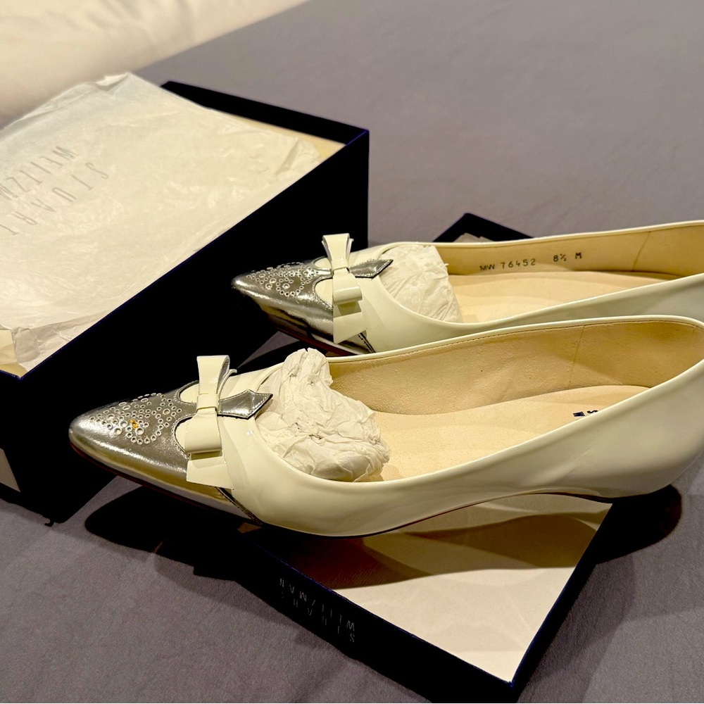 Stuart Weitzman whiskerlo white patent woman shoes - size 8 1/2 worn twice